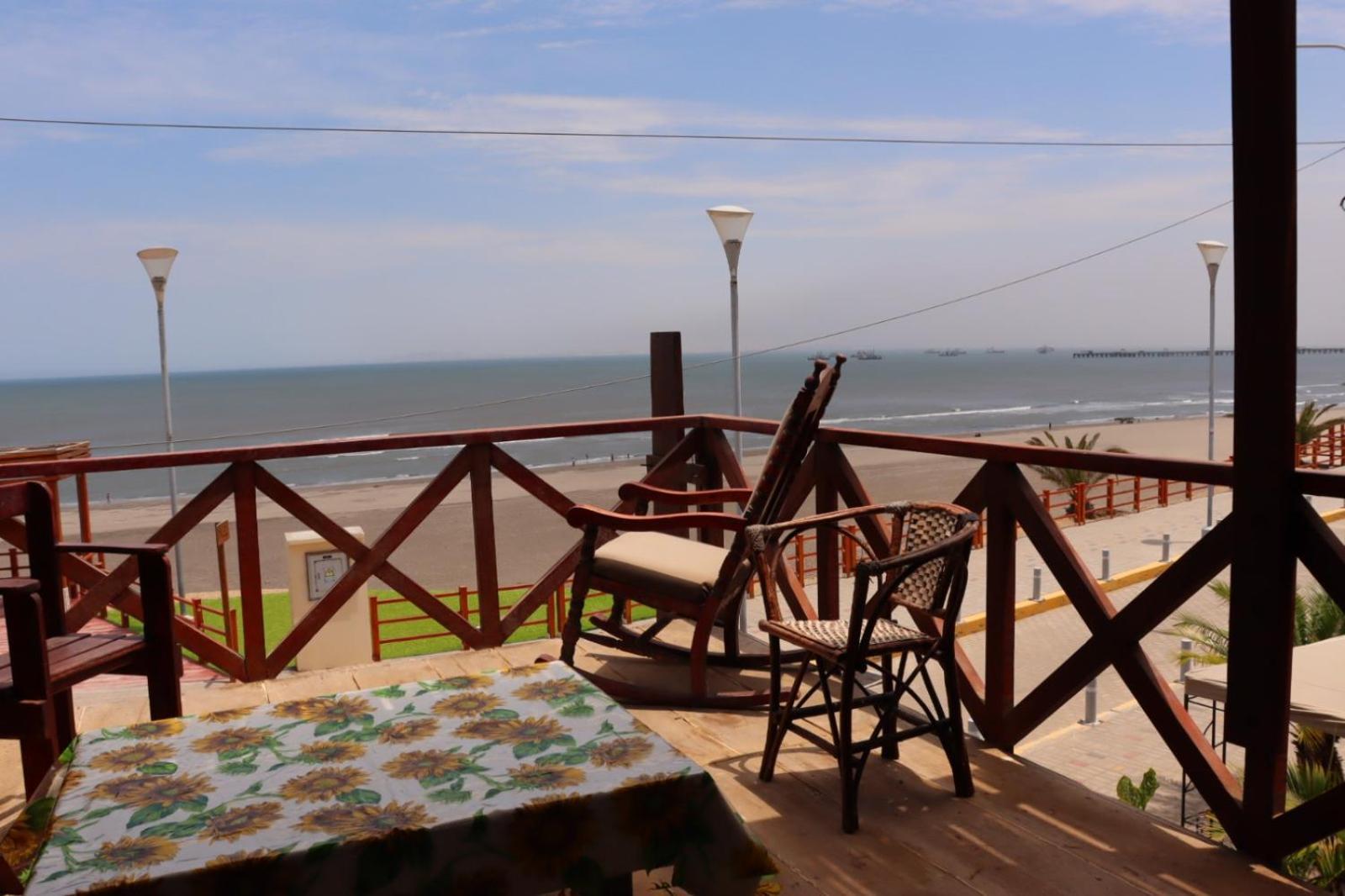 Auberge de jeunesse Suenos De Chicama à Puerto Chicama Extérieur photo